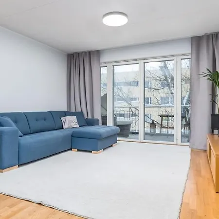Apartamento Spacious 3-bedroom With Balcony And Free Parking *